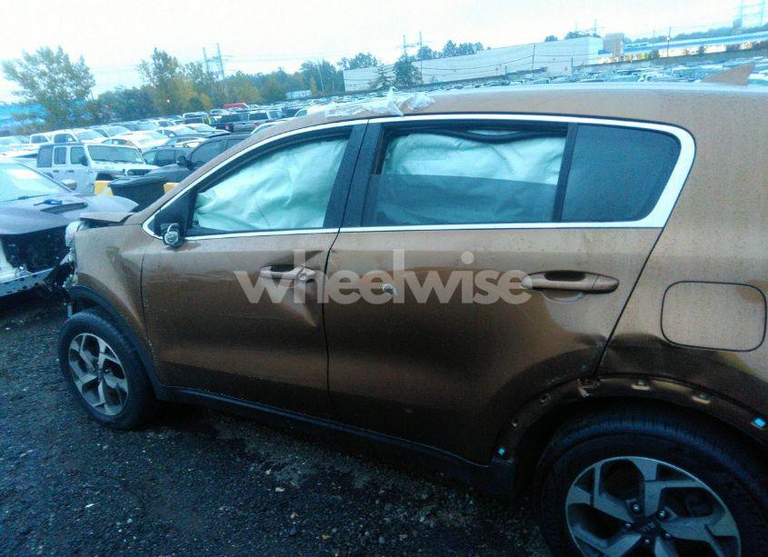 Photo 14 of 2020 Kia Sportage LX (VIN KNDPM3AC0L7813170)