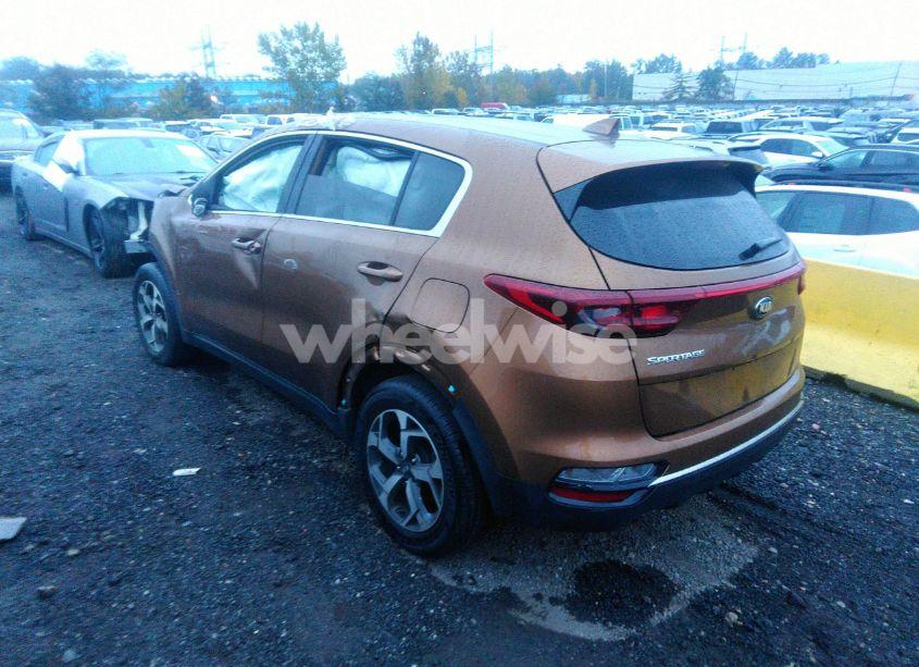 Photo 3 of 2020 Kia Sportage LX (VIN KNDPM3AC0L7813170)