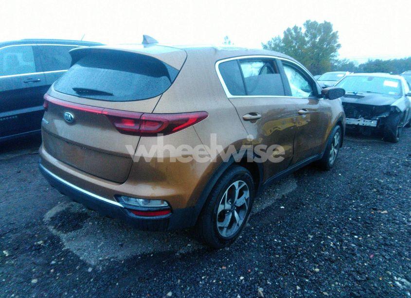 Photo 4 of 2020 Kia Sportage LX (VIN KNDPM3AC0L7813170)