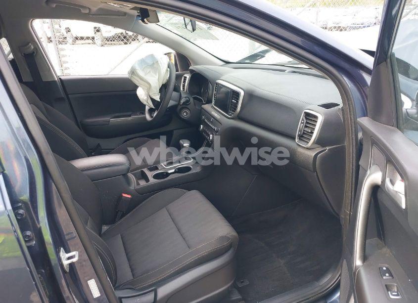 Photo 5 of 2021 Kia Sportage LX (VIN KNDPM3AC0M7861186)
