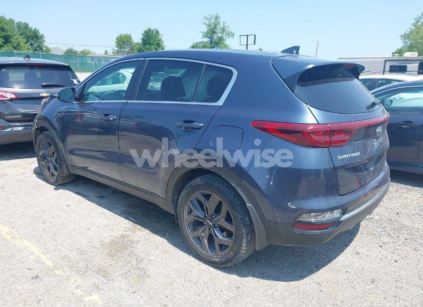 Photo 3 of 2022 Kia Sportage LX (VIN KNDPM3AC0N7969759)