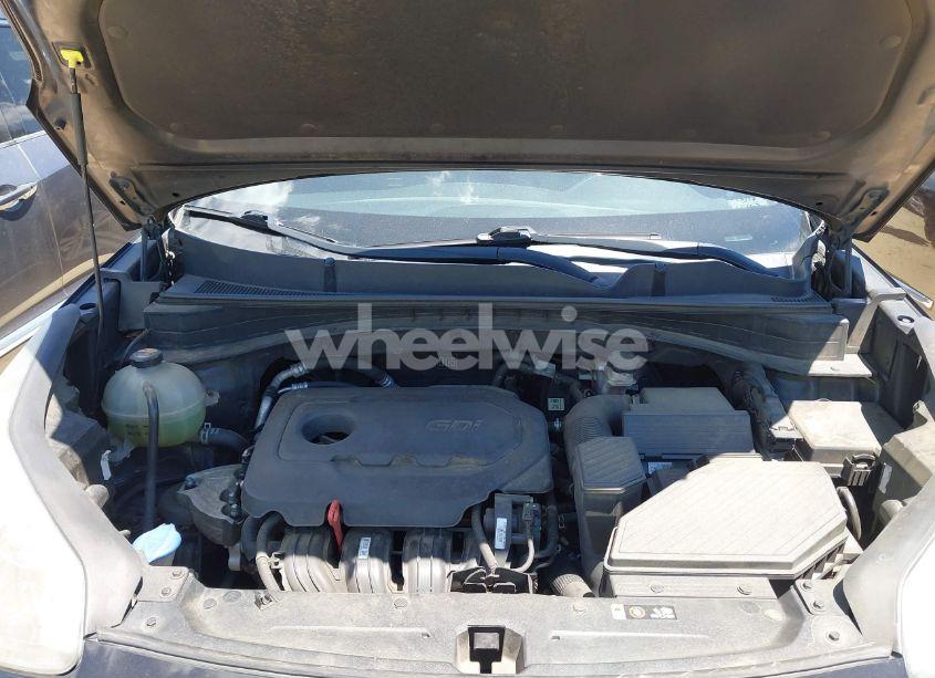 Photo 10 of 2019 Kia Sportage LX (VIN KNDPM3AC1K7526211)