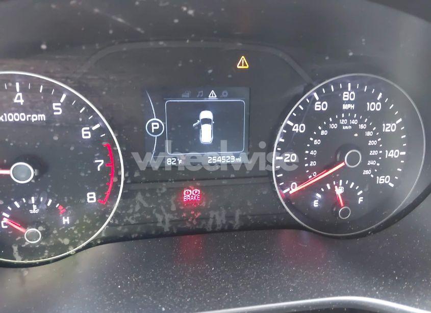 Photo 7 of 2019 Kia Sportage LX (VIN KNDPM3AC1K7526211)