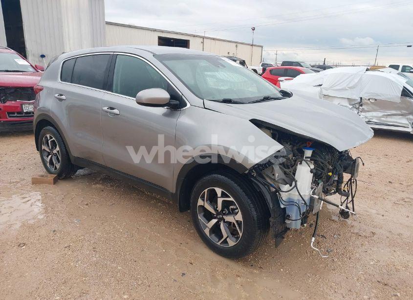 2020 Kia Sportage LX (VIN KNDPM3AC1L7795097) main photo