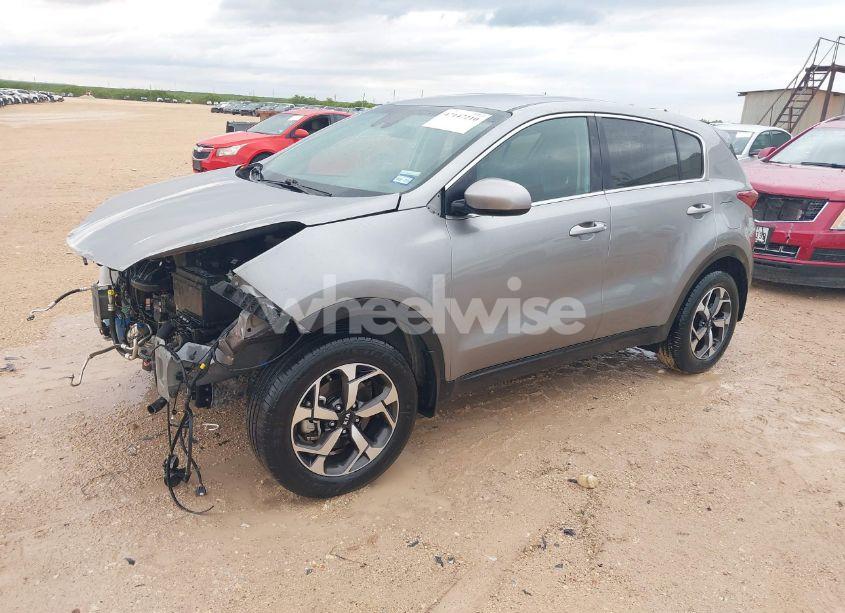 Photo 2 of 2020 Kia Sportage LX (VIN KNDPM3AC1L7795097)