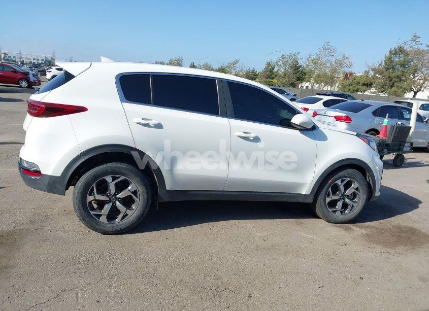 Photo 12 of 2021 Kia Sportage LX (VIN KNDPM3AC1M7855462)