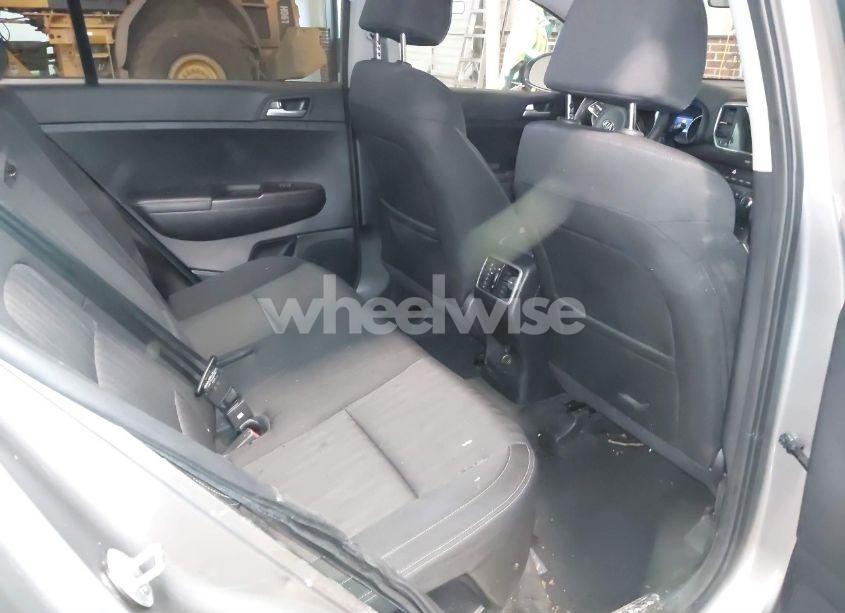 Photo 8 of 2021 Kia Sportage LX (VIN KNDPM3AC1M7897159)