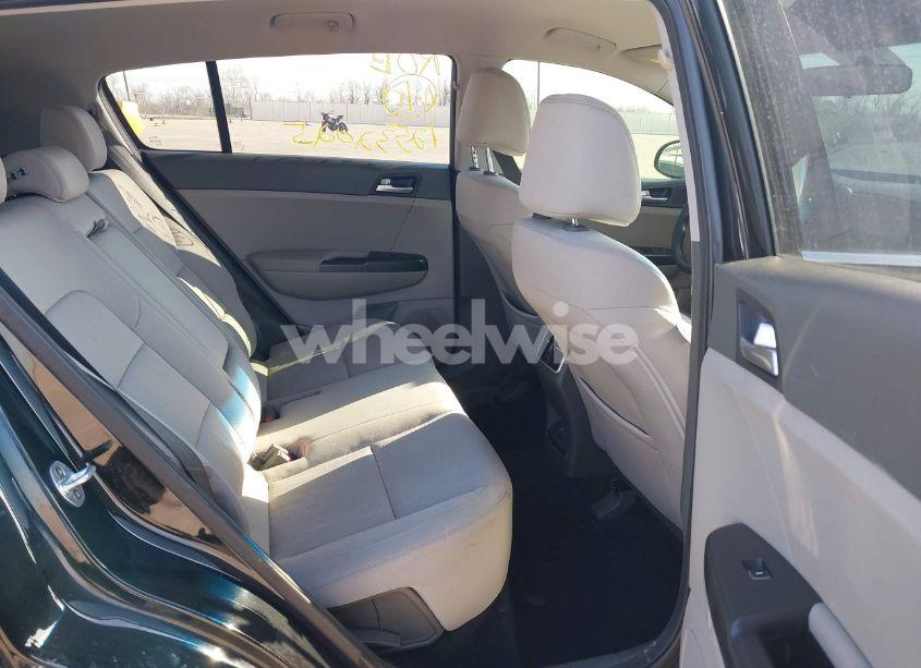 Photo 8 of 2017 Kia Sportage LX (VIN KNDPM3AC2H7241705)