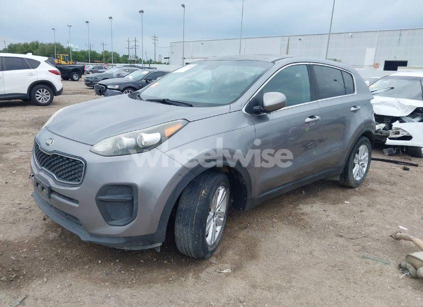 Photo 2 of 2017 Kia Sportage LX (VIN KNDPM3AC2H7246144)