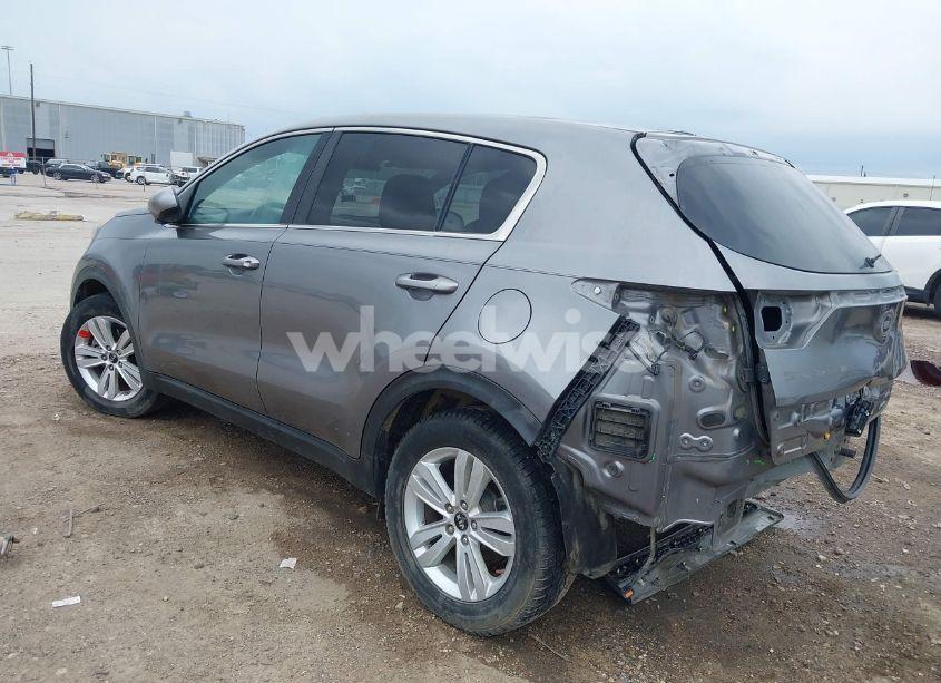 Photo 3 of 2017 Kia Sportage LX (VIN KNDPM3AC2H7246144)