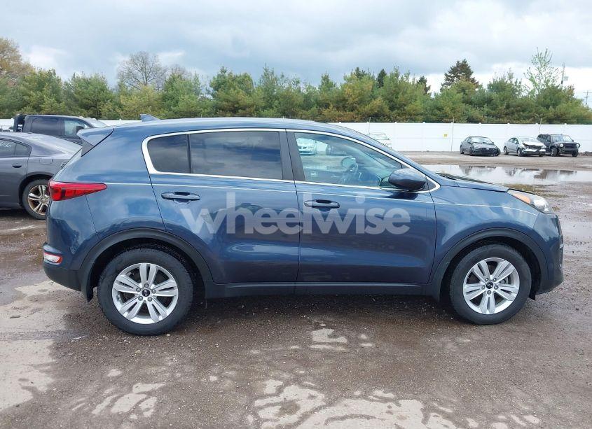 Photo 13 of 2018 Kia Sportage LX (VIN KNDPM3AC2J7339672)