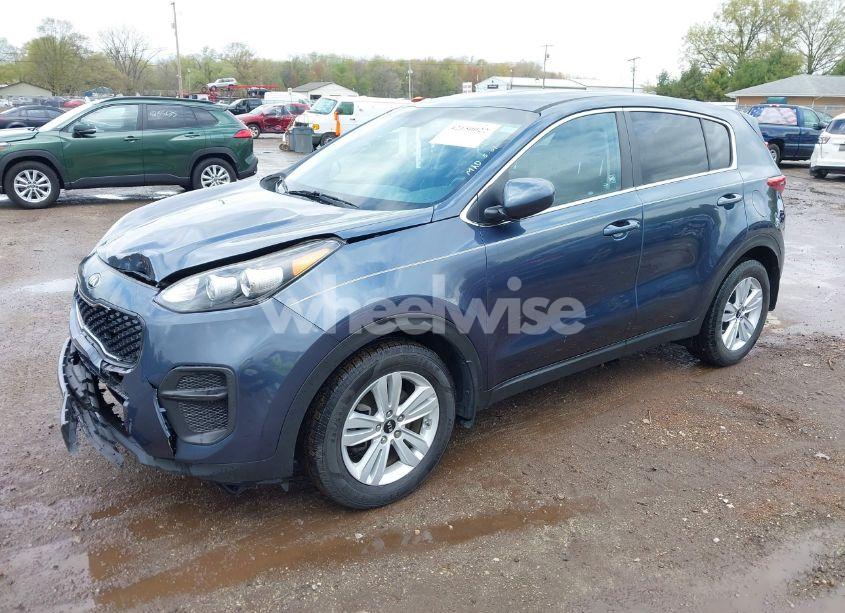 Photo 2 of 2018 Kia Sportage LX (VIN KNDPM3AC2J7339672)