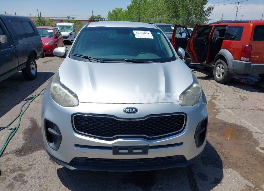 Photo 11 of 2018 Kia Sportage LX (VIN KNDPM3AC2J7341468)