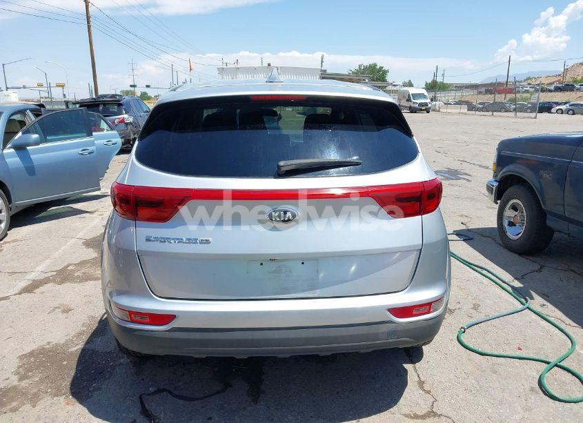 Photo 15 of 2018 Kia Sportage LX (VIN KNDPM3AC2J7341468)