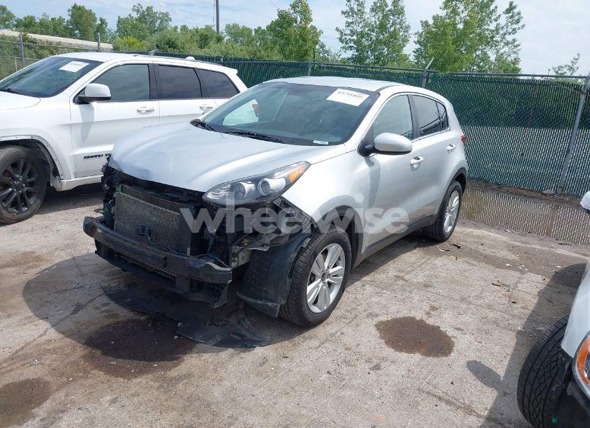 Photo 2 of 2018 Kia Sportage LX (VIN KNDPM3AC2J7344614)