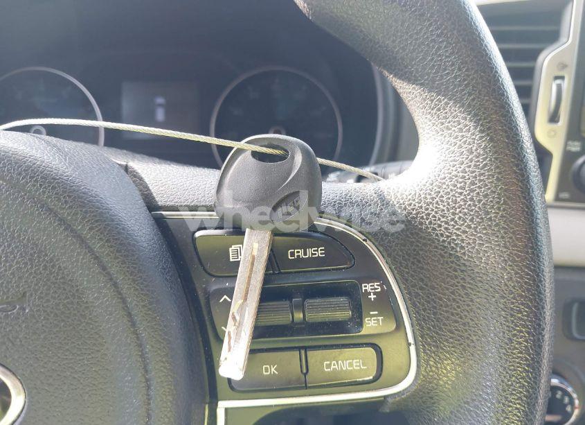 Photo 11 of 2018 Kia Sportage LX (VIN KNDPM3AC2J7488535)