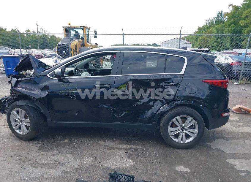 Photo 13 of 2019 Kia Sportage LX (VIN KNDPM3AC2K7504105)