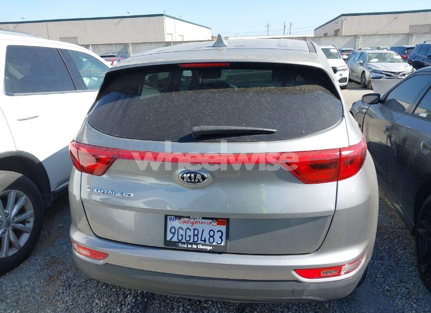 Photo 17 of 2019 Kia Sportage LX (VIN KNDPM3AC2K7619996)