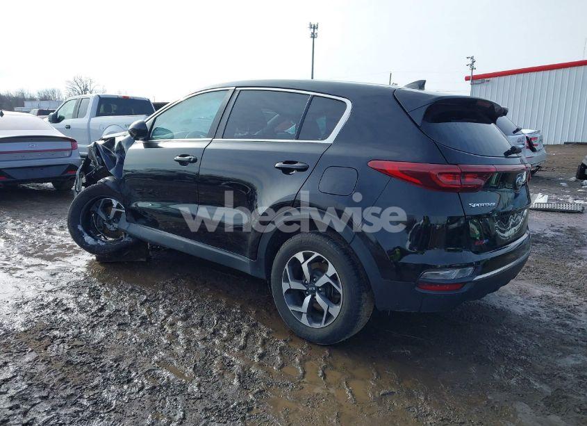Photo 3 of 2020 Kia Sportage LX (VIN KNDPM3AC2L7751562)