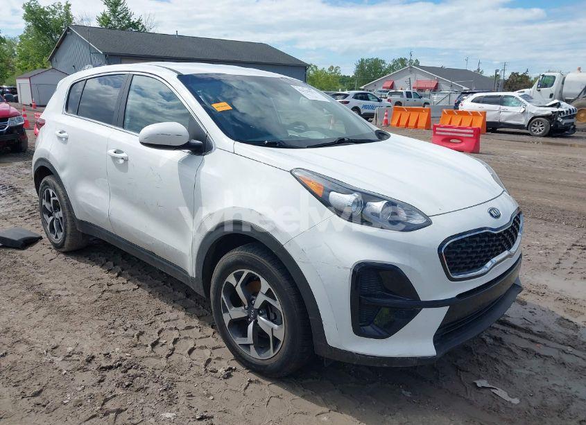 2021 Kia Sportage LX (VIN KNDPM3AC2M7867295) main photo
