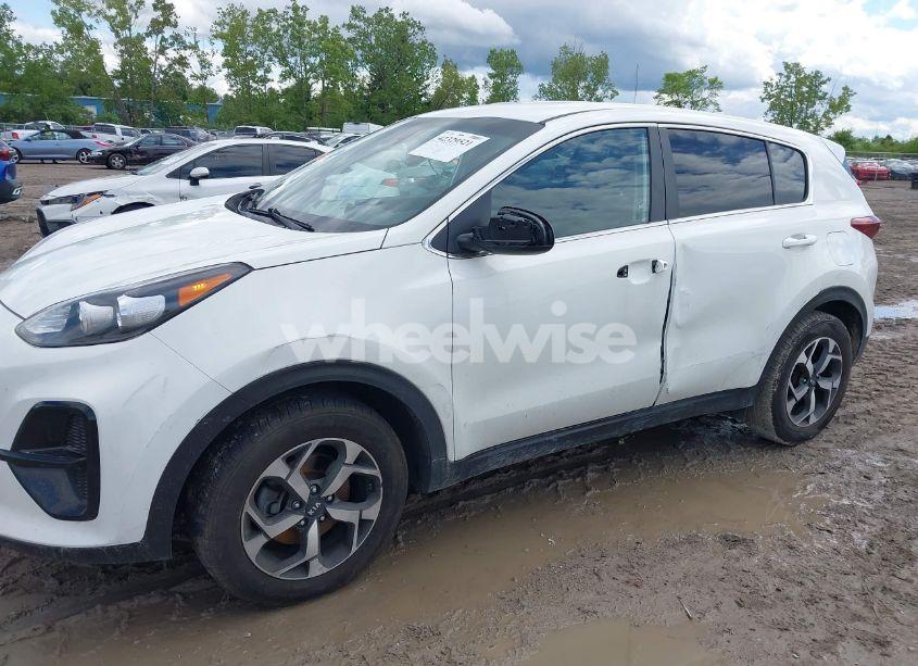 Photo 6 of 2021 Kia Sportage LX (VIN KNDPM3AC2M7867295)