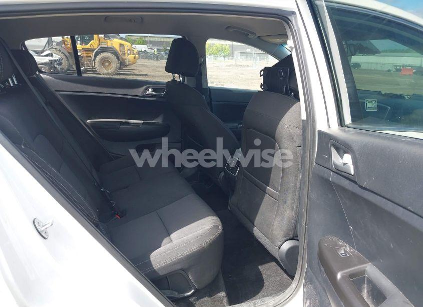 Photo 8 of 2021 Kia Sportage LX (VIN KNDPM3AC2M7867295)