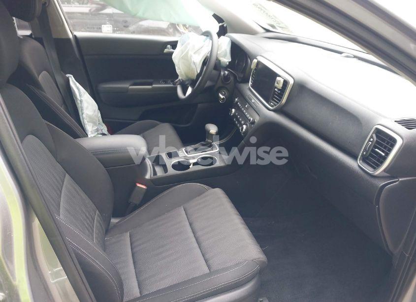 Photo 5 of 2021 Kia Sportage LX (VIN KNDPM3AC2M7887935)