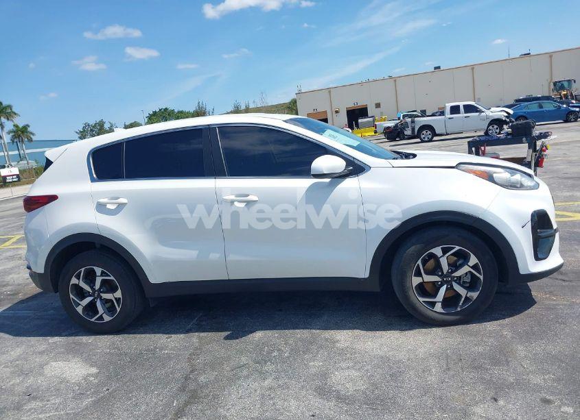 Photo 13 of 2022 Kia Sportage LX (VIN KNDPM3AC2N7008824)