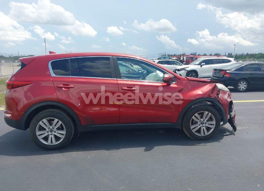 Photo 13 of 2017 Kia Sportage LX (VIN KNDPM3AC3H7072908)