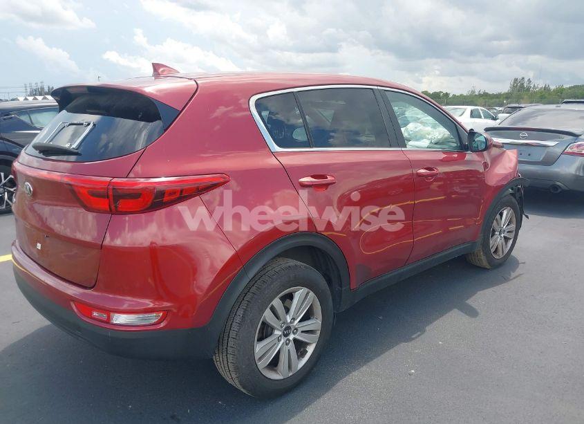 Photo 4 of 2017 Kia Sportage LX (VIN KNDPM3AC3H7072908)