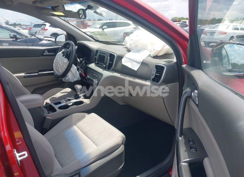 Photo 5 of 2017 Kia Sportage LX (VIN KNDPM3AC3H7072908)