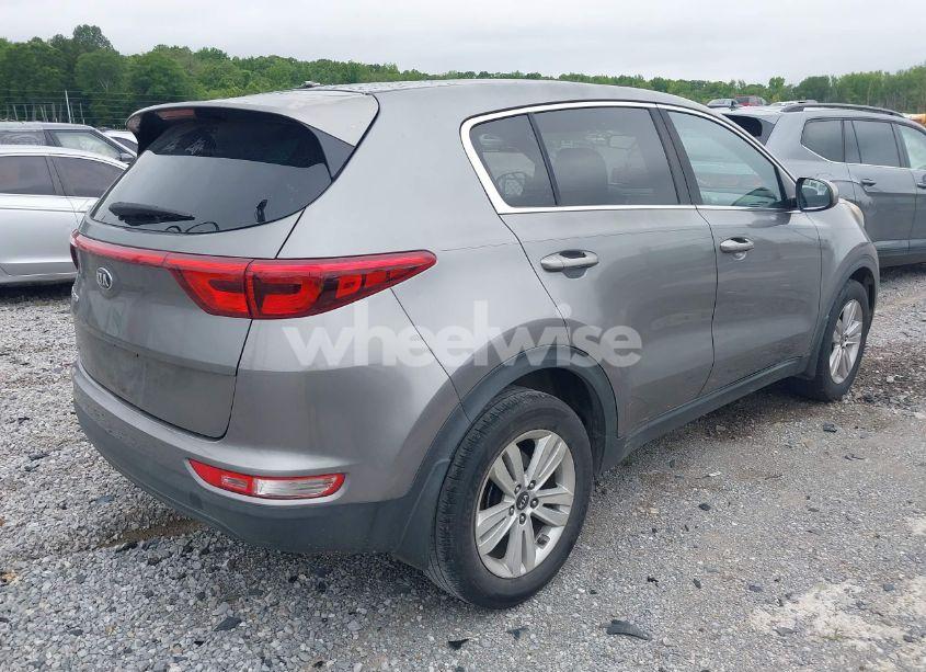 Photo 4 of 2017 Kia Sportage LX (VIN KNDPM3AC3H7103381)