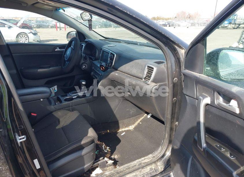 Photo 5 of 2019 Kia Sportage LX (VIN KNDPM3AC3K7529594)