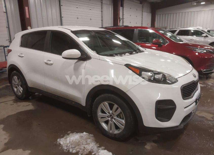 2019 Kia Sportage LX (VIN KNDPM3AC3K7591707) main photo