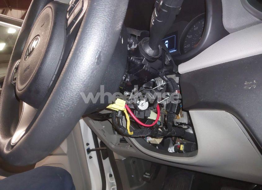 Photo 6 of 2019 Kia Sportage LX (VIN KNDPM3AC3K7591707)