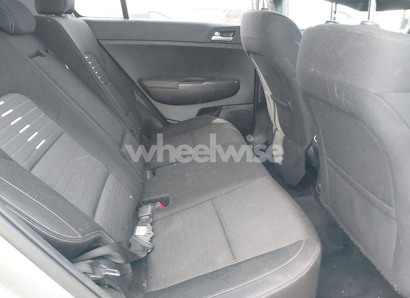 Photo 8 of 2021 Kia Sportage LX (VIN KNDPM3AC3M7933062)