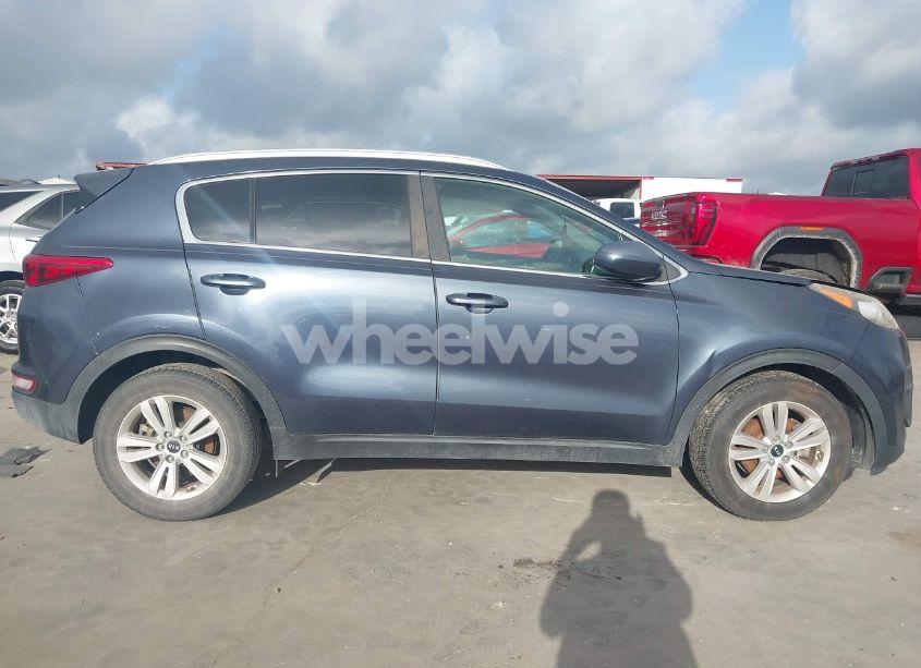 Photo 12 of 2017 Kia Sportage LX (VIN KNDPM3AC4H7132582)