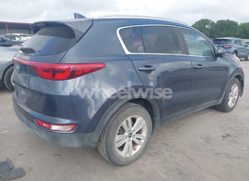 Photo 4 of 2017 Kia Sportage LX (VIN KNDPM3AC4H7132582)