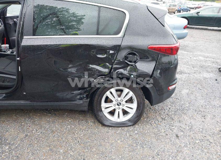 Photo 6 of 2017 Kia Sportage LX (VIN KNDPM3AC4H7233136)