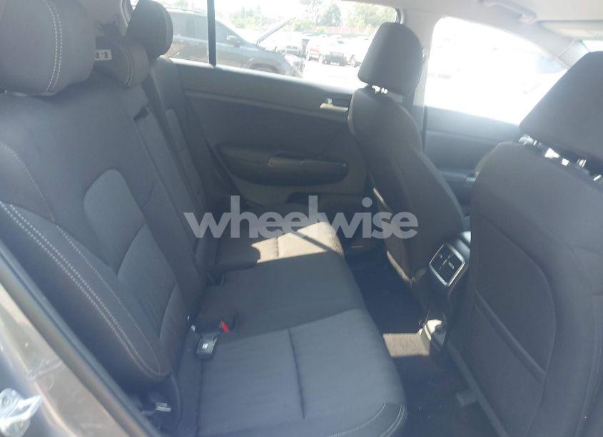 Photo 8 of 2019 Kia Sportage LX (VIN KNDPM3AC4K7507717)