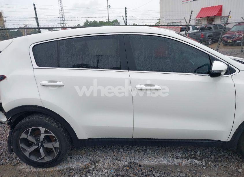 Photo 13 of 2020 Kia Sportage LX (VIN KNDPM3AC4L7826942)
