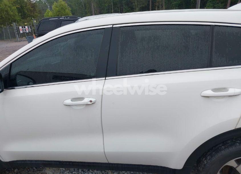 Photo 14 of 2020 Kia Sportage LX (VIN KNDPM3AC4L7826942)
