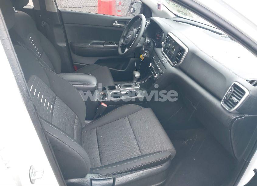 Photo 5 of 2020 Kia Sportage LX (VIN KNDPM3AC4L7826942)