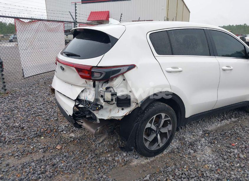 Photo 6 of 2020 Kia Sportage LX (VIN KNDPM3AC4L7826942)