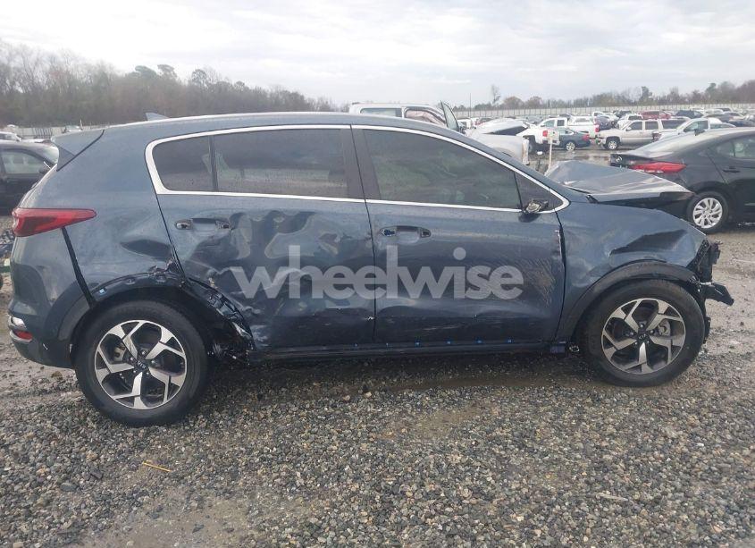Photo 13 of 2021 Kia Sportage LX (VIN KNDPM3AC4M7890450)