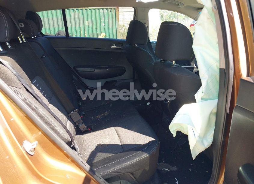 Photo 8 of 2018 Kia Sportage LX (VIN KNDPM3AC5J7400173)