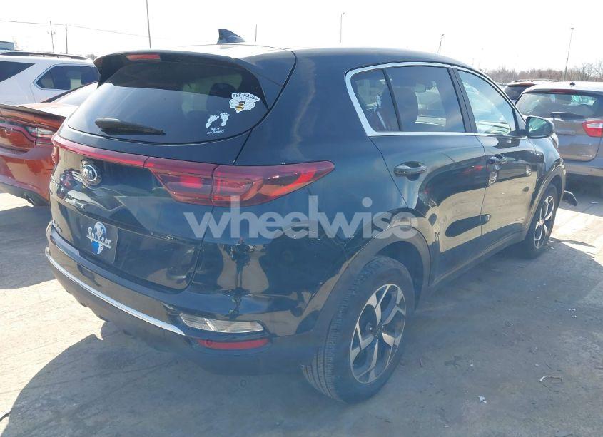Photo 4 of 2022 Kia Sportage LX (VIN KNDPM3AC5N7003956)