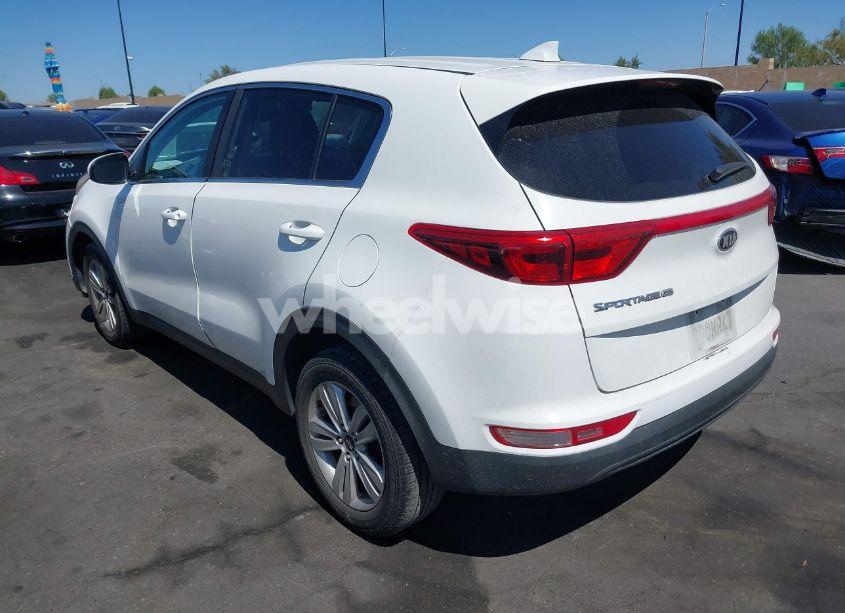 Photo 3 of 2018 Kia Sportage LX (VIN KNDPM3AC6J7387854)