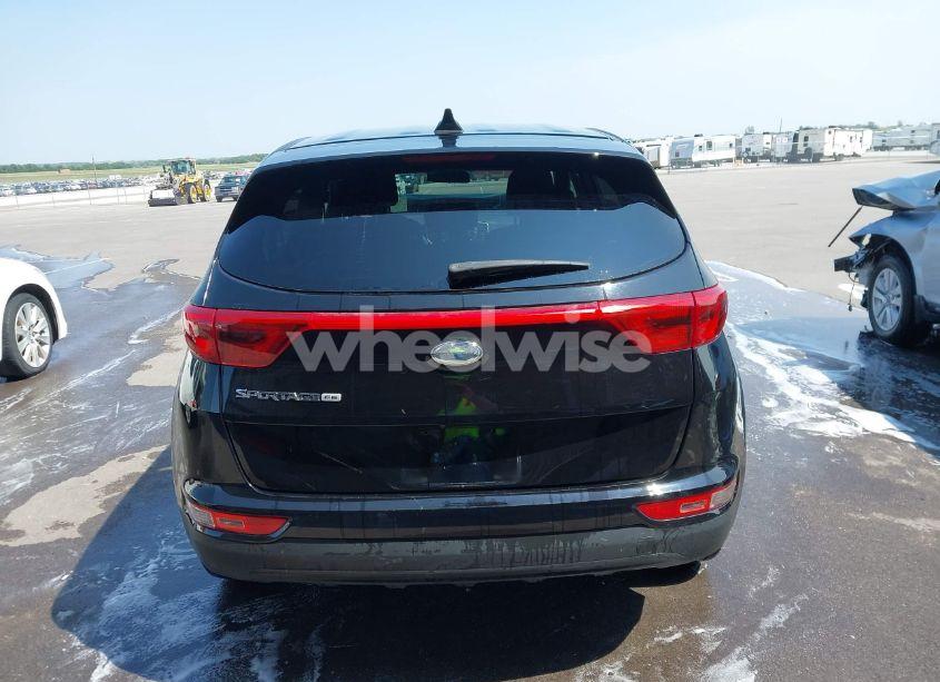Photo 17 of 2018 Kia Sportage LX (VIN KNDPM3AC6J7395257)