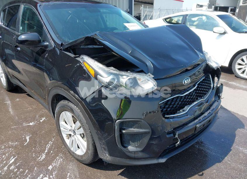Photo 6 of 2018 Kia Sportage LX (VIN KNDPM3AC6J7395257)
